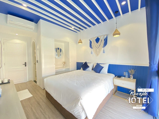 SAPPHIRE 01 - Phòng double cửa sổ