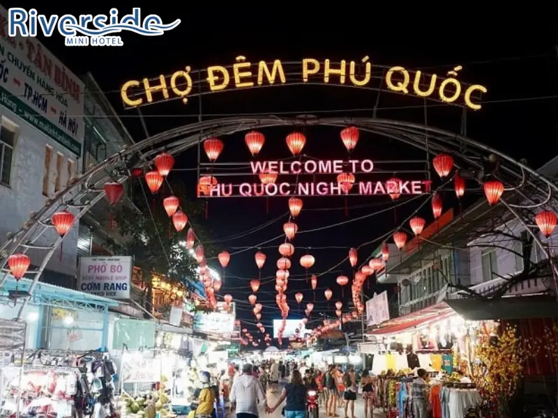 Chợ đêm Dinh Cậu
